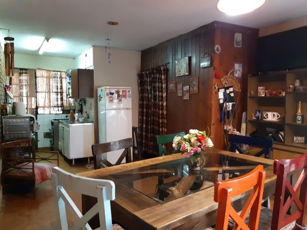 CASA DE 2 PLANTAS
