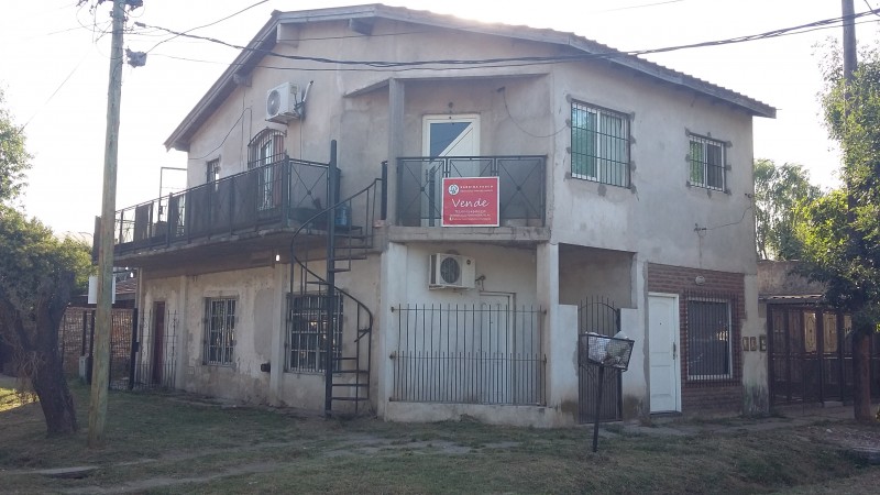 CASA MULTIFAMILIAR