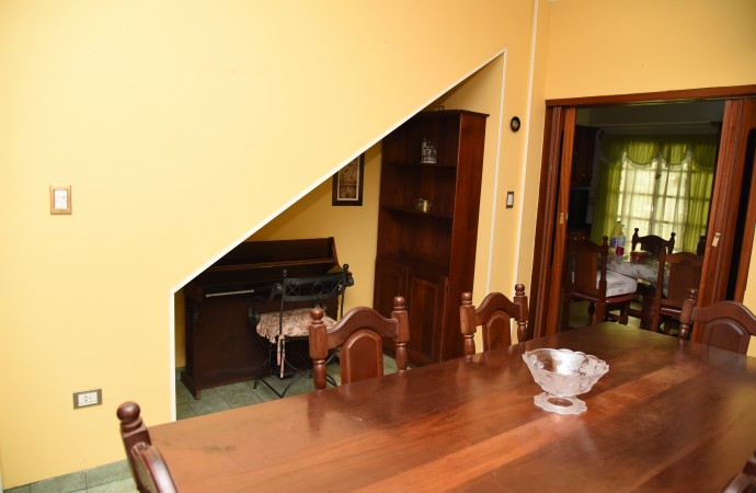 CASA GONZÁLEZ CATÁN