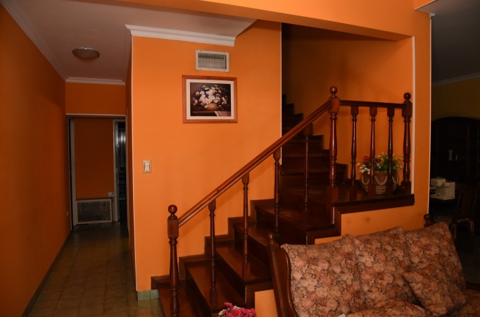 CASA GONZÁLEZ CATÁN