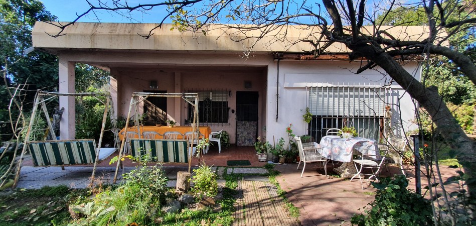 CASA EN VENTA 20 DE JUNIO