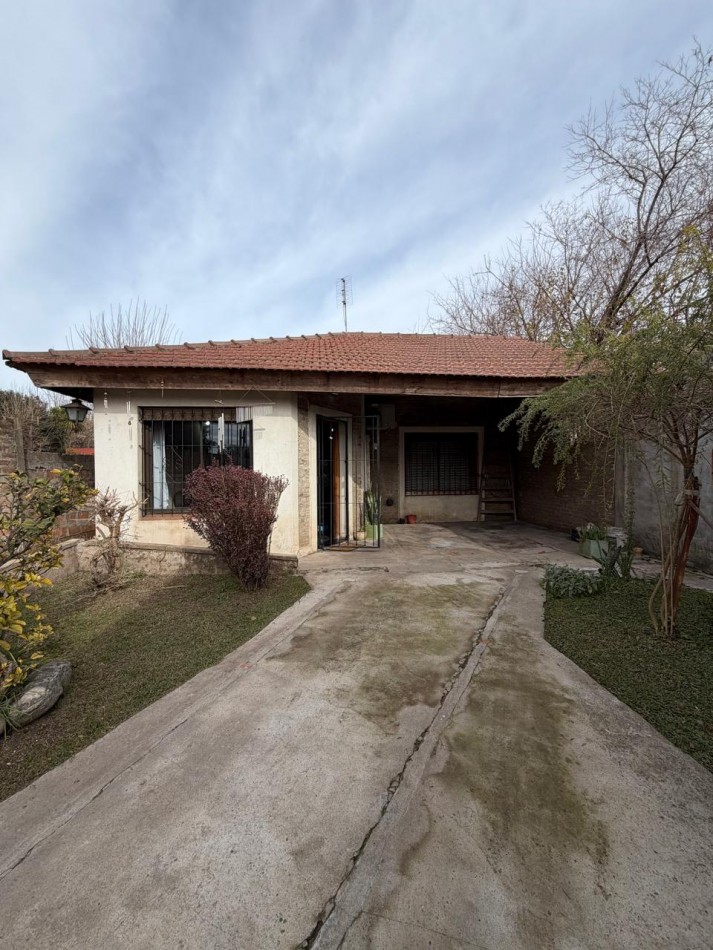CHALET, GARAGE y DEPARTAMENTO sobre un LOTE de 375m² en PONTEVEDRA CENTRO