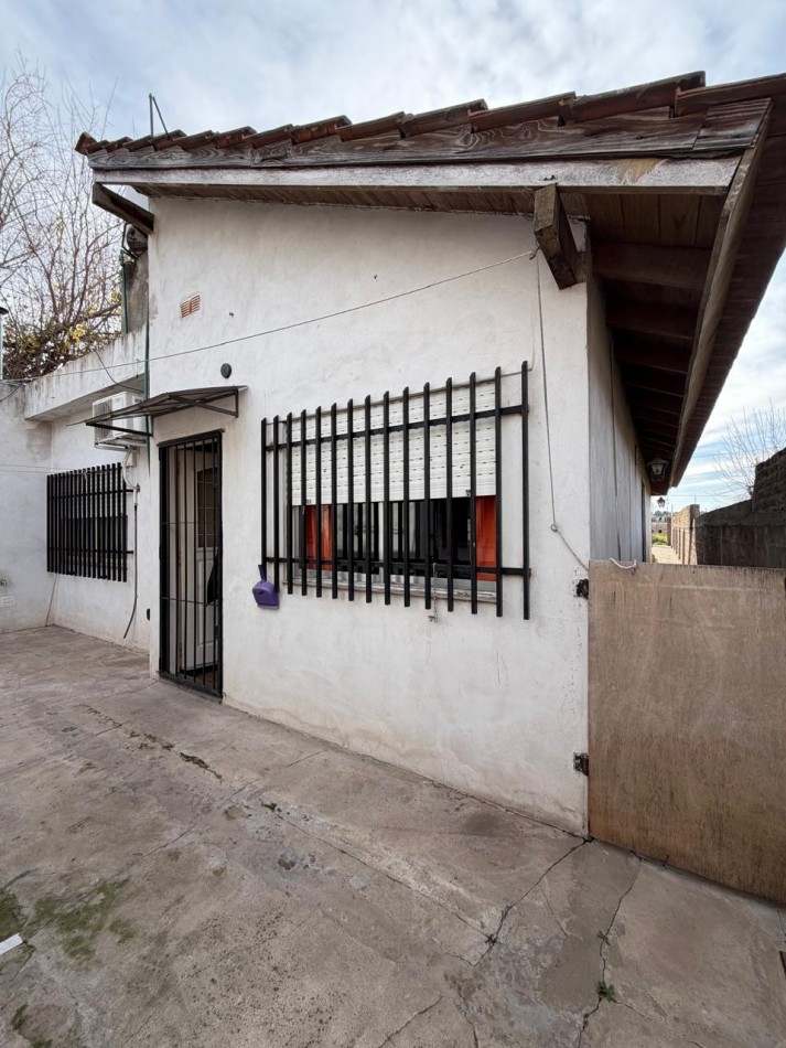 CHALET, GARAGE y DEPARTAMENTO sobre un LOTE de 375m² en PONTEVEDRA CENTRO