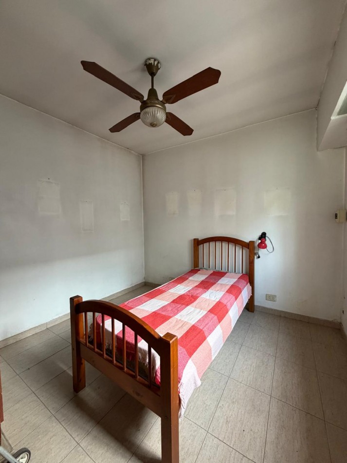 CHALET, GARAGE y DEPARTAMENTO sobre un LOTE de 375m² en PONTEVEDRA CENTRO