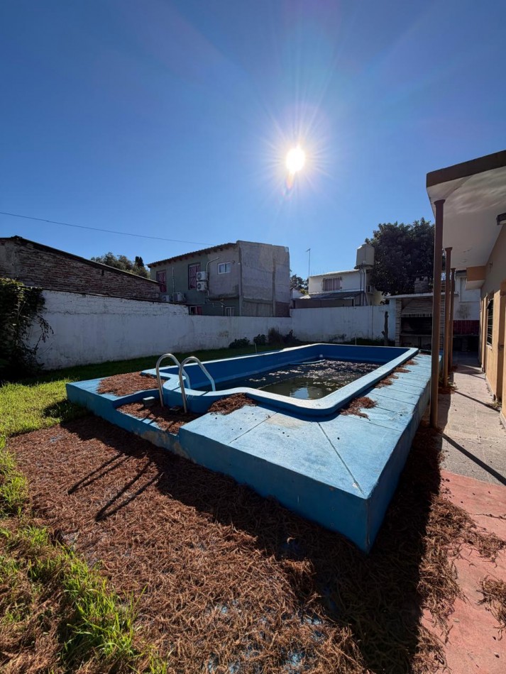 CASA DEL TIPO QUINTA EN EL CENTRO DE PONTEVEDRA