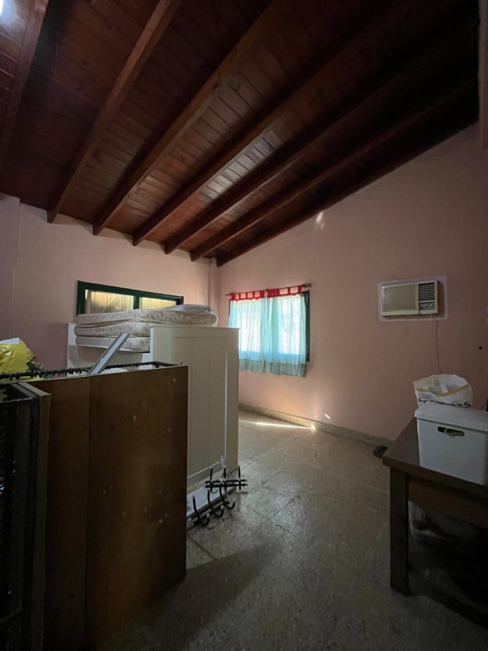 CASA DEL TIPO QUINTA EN EL CENTRO DE PONTEVEDRA