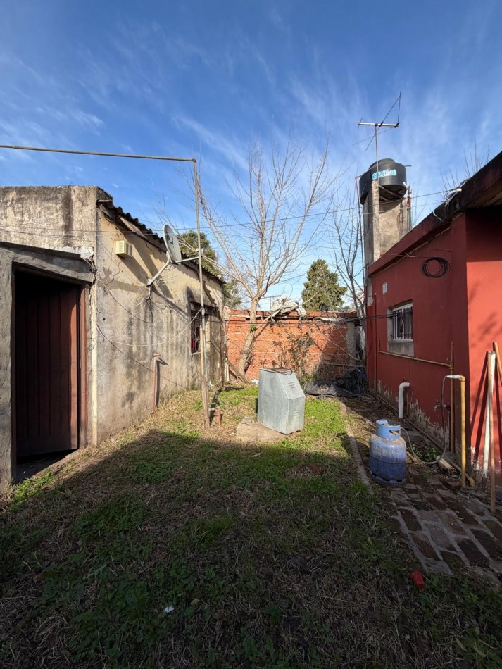 VIVIENDA y GALPON A REFACCIONAR A METROS DE RUTA 21.