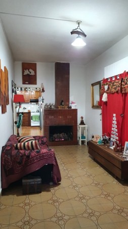CASA CENTRICA CON DEPARTAMENTO