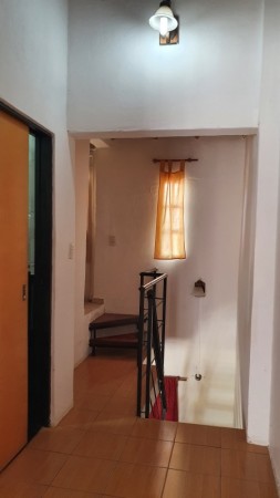 CASA CENTRICA CON DEPARTAMENTO