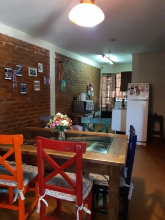 CASA DE 2 PLANTAS