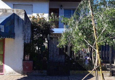 CASA DE 2 PLANTAS